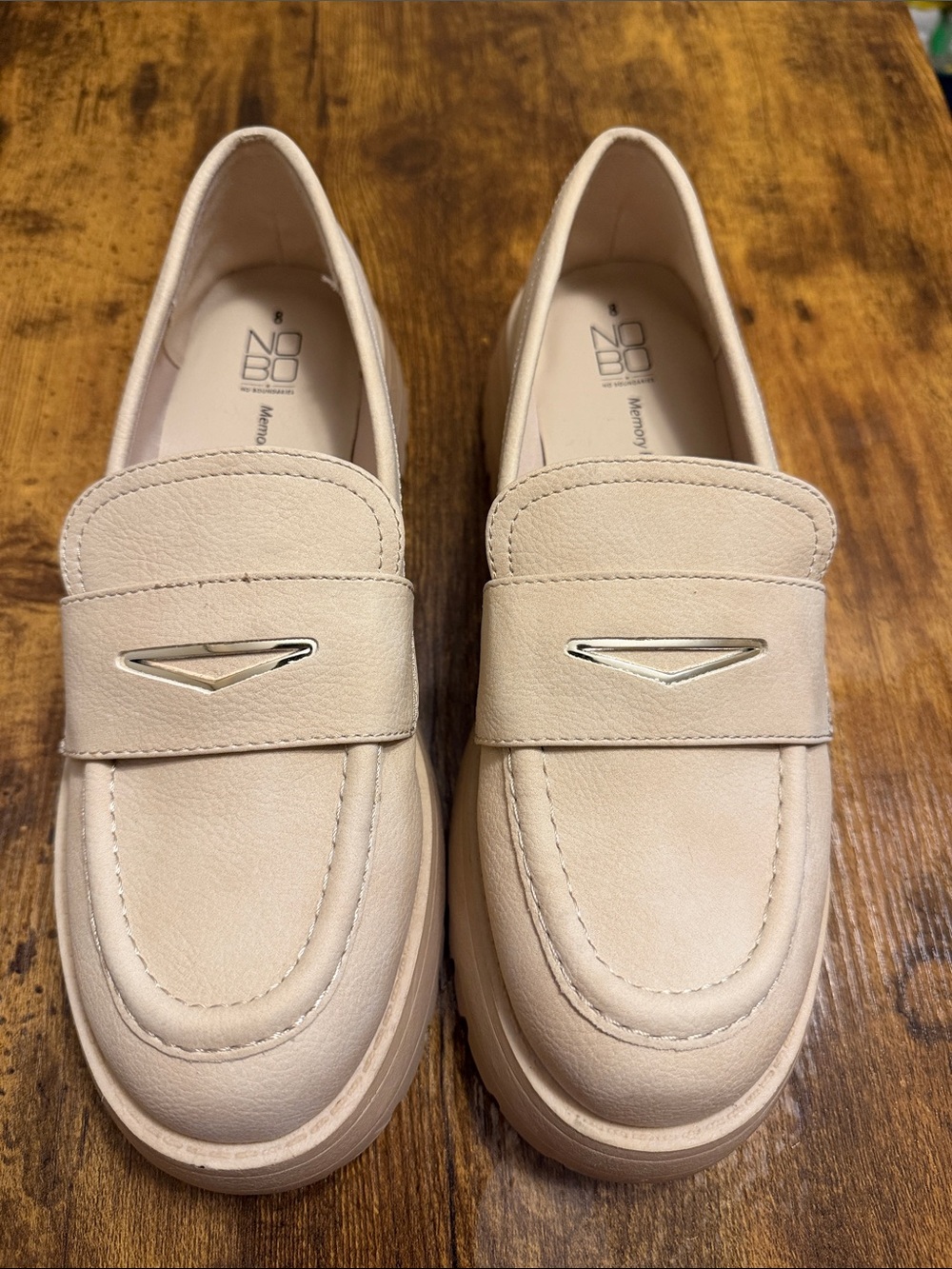 No Boundaries NOBO Cream Chunky Platform Loafers Size 8